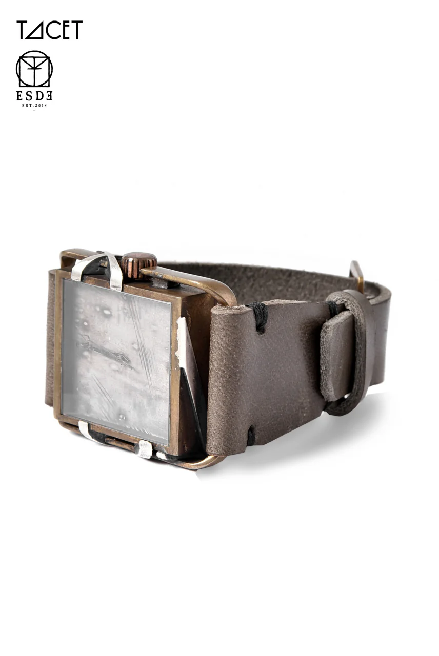 TACET x ESDE - Pyramid watch in brass with Black Diamond (Automatic) - Image 18